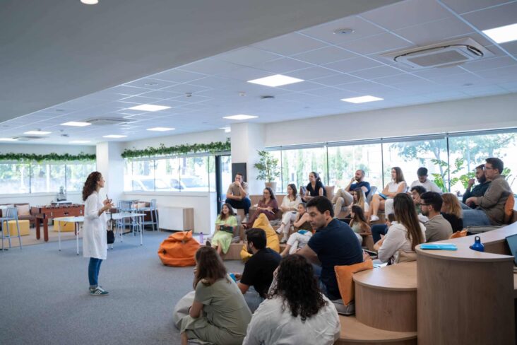 formação em empresas para apresentar os fundos de compensação e as suas vantagens
