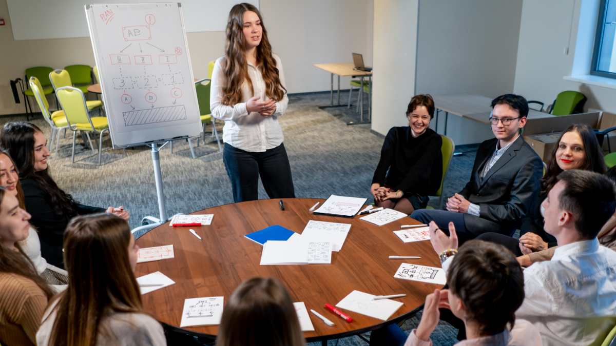 Profissionais numa formação