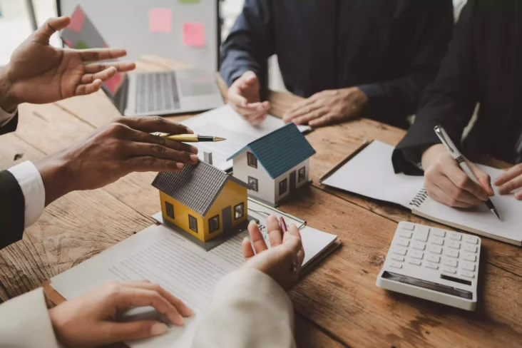 Clientes a contratar crédito habitação