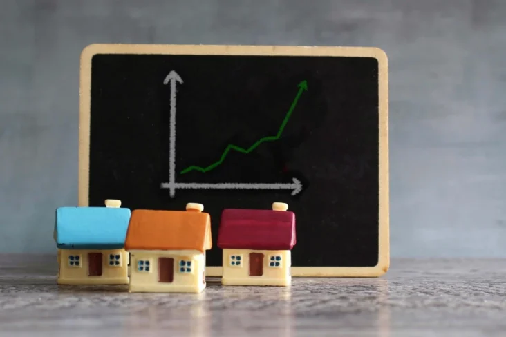 Imagem conceptual do aumento de preços das casas em Portugal