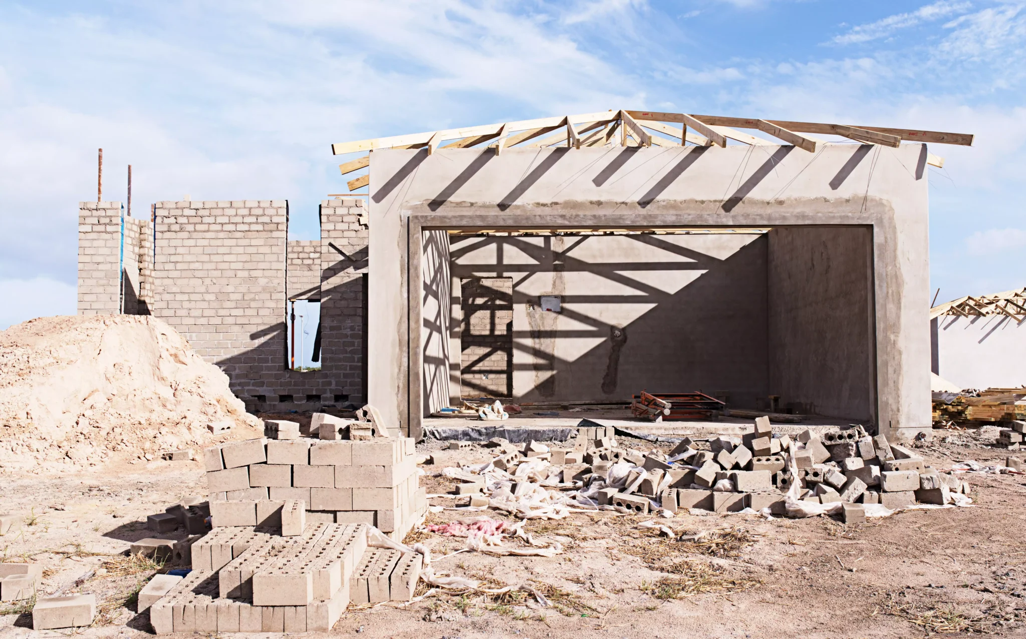 Como funciona a restituição de IVA na construção de casa própria? Casa em construção