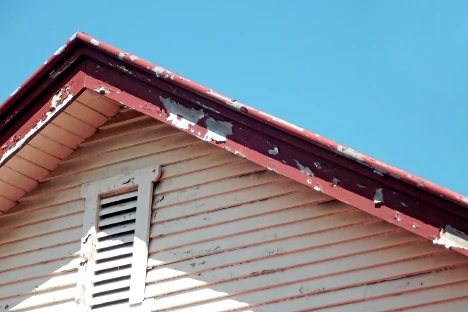 Imagem de danos causados pelas intempéries à habitação