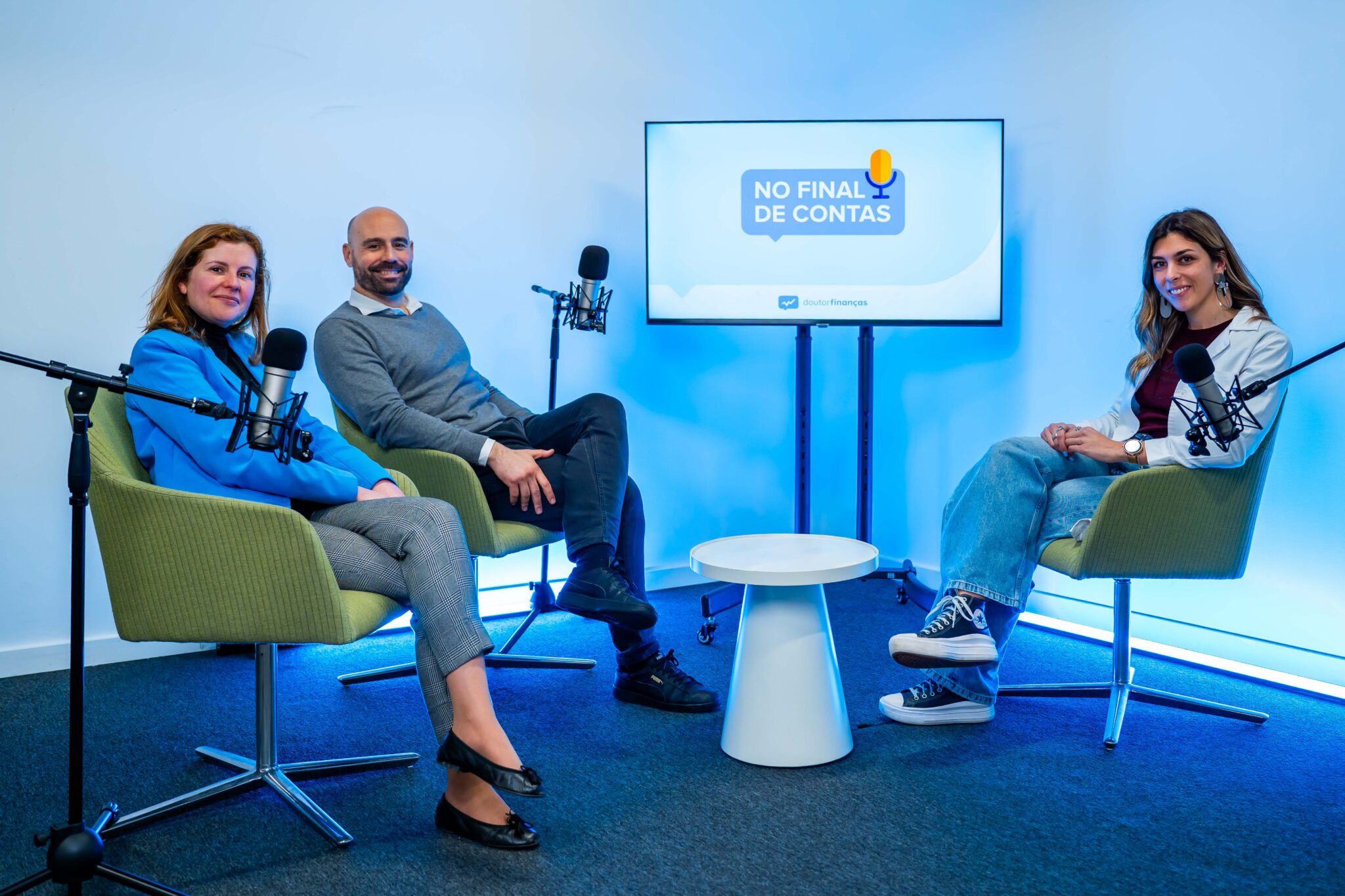 Podcast No Final de Contas: “As pessoas não compram imóveis, compram casas” podcast no final de contas com Bruno Coelho, Vera Gouveia Barros e Sara Fernandes sobre comprar casa